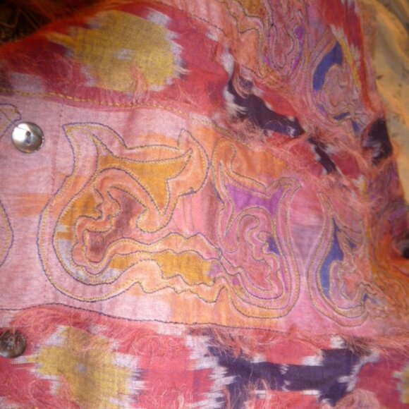 Chico’s Design Silk Embroidered Boho Top | Size 2 (L) | Made in India - Picture 10 of 11